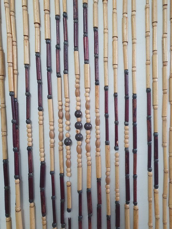 cortina cuentas dibujo madera 200x90 1u